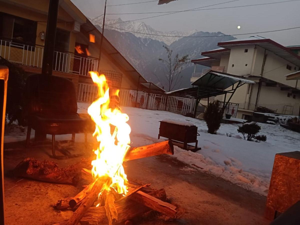 Dragon I Resorts Naddi Exterior photo