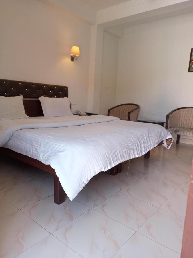 Dragon I Resorts Naddi Exterior photo